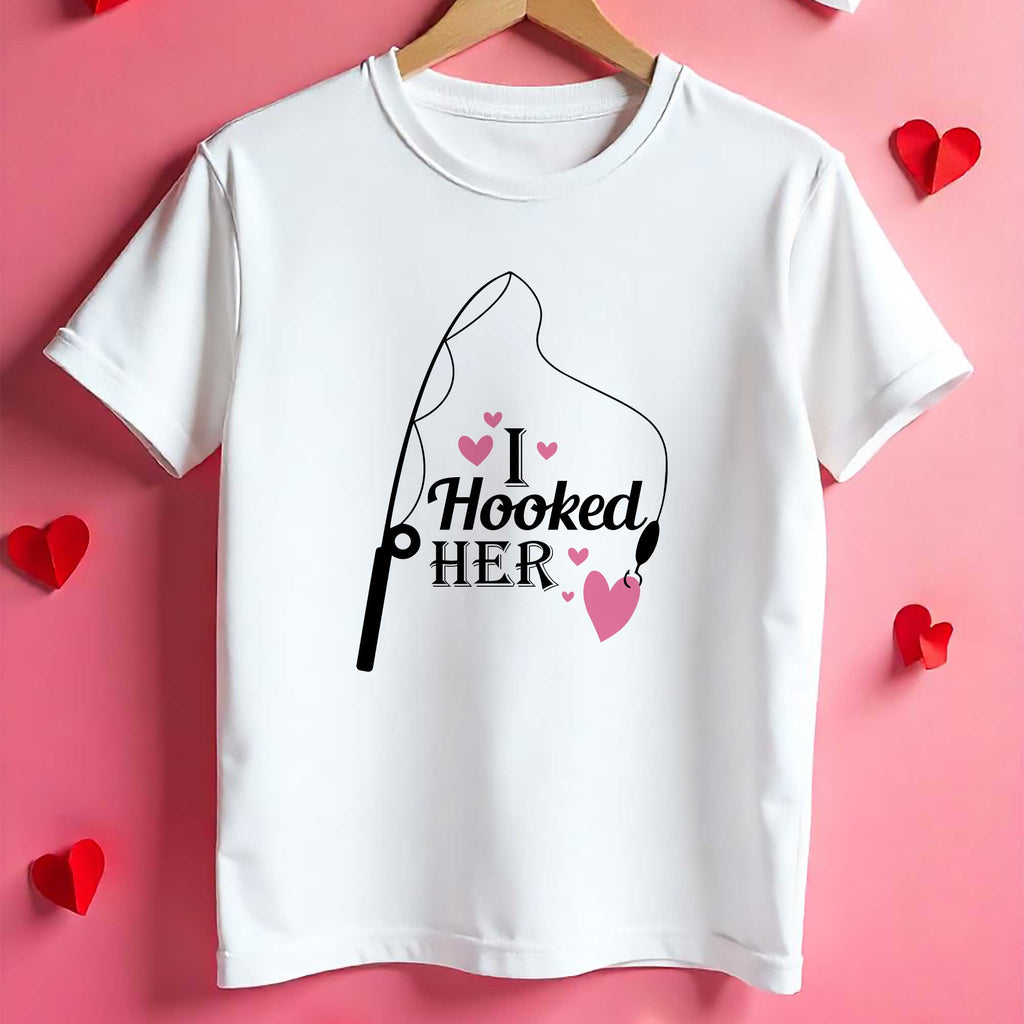 I Hooked Her - T-Shirt